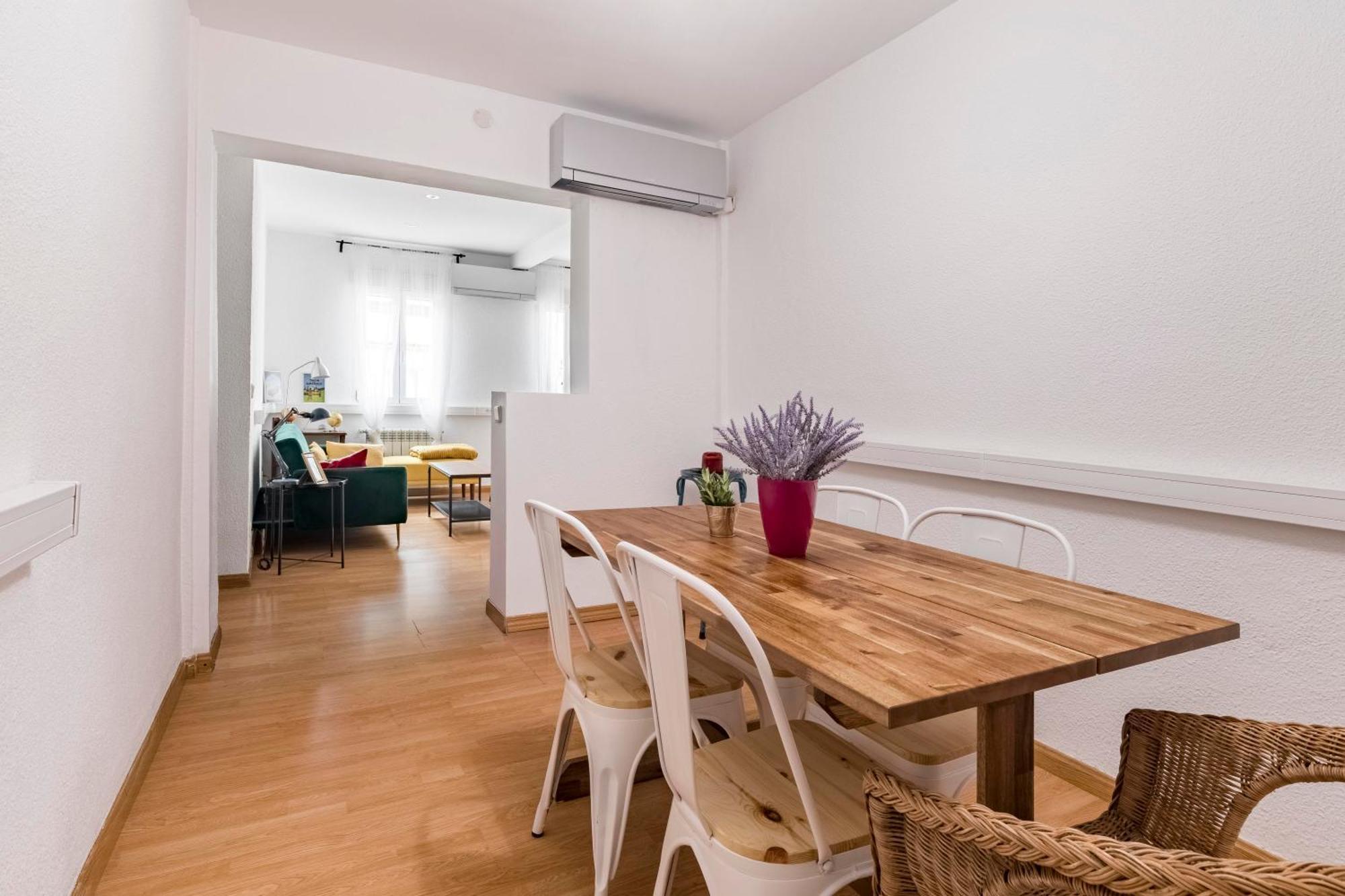 Precioso Piso En El Rastro By Bebalmy Apartment Madrid Luaran gambar